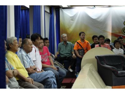 บรรยากาศกองเชียร์ในสนามแข่งขัน